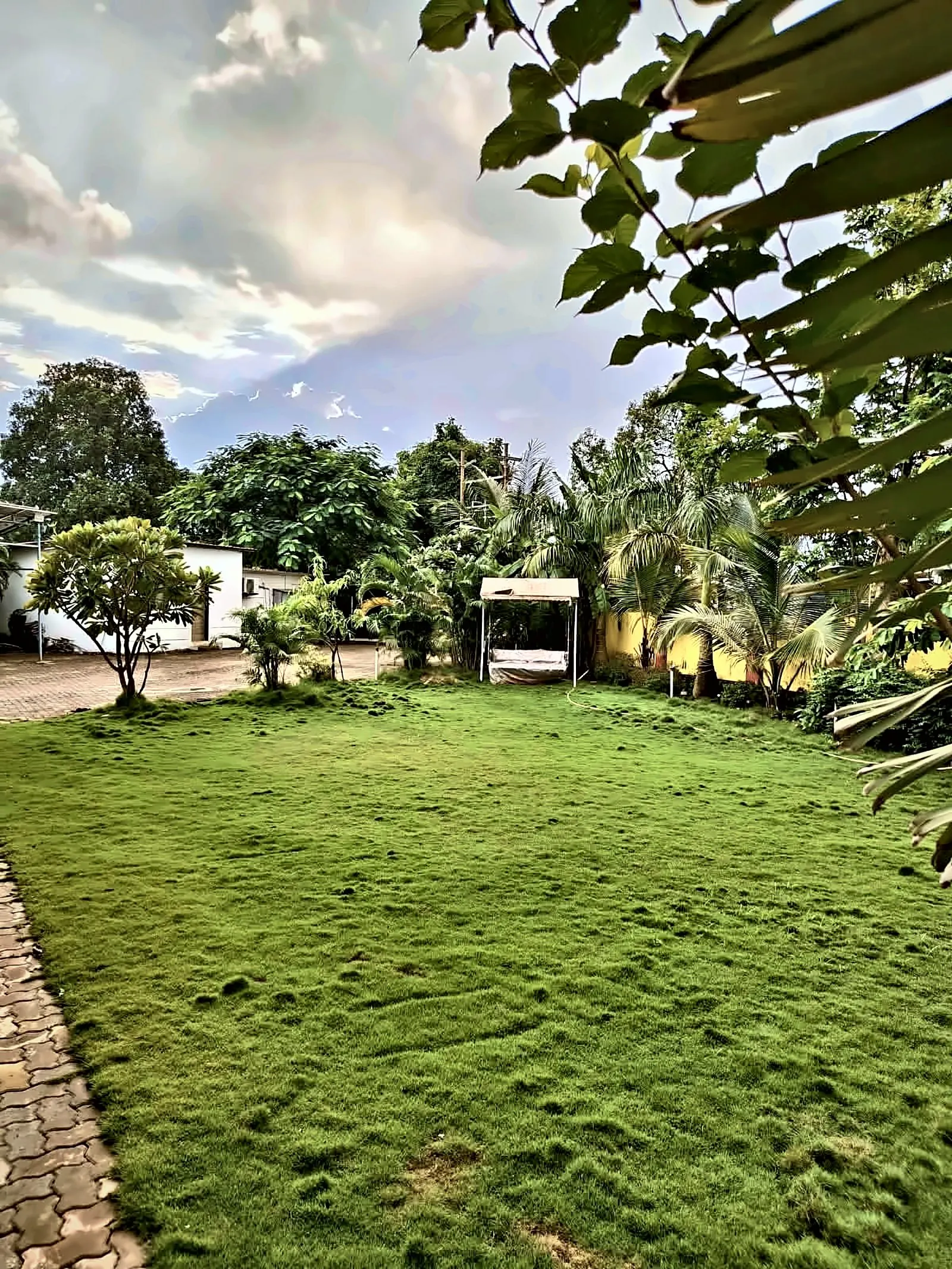 The swing, Aamantara Villa, Karjat